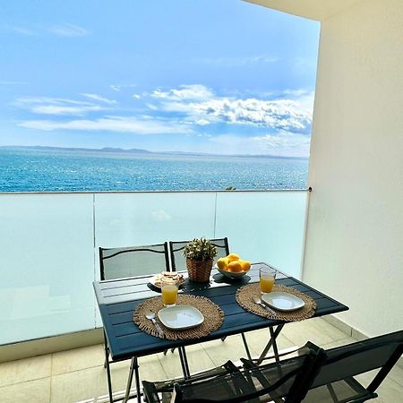 Meda Chica Apartment Roses Bagian luar foto