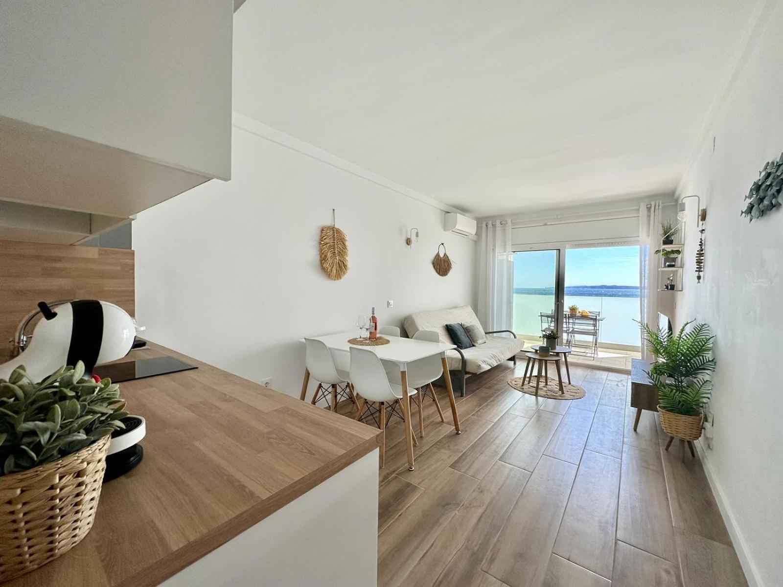 Meda Chica Apartment Roses Bagian luar foto