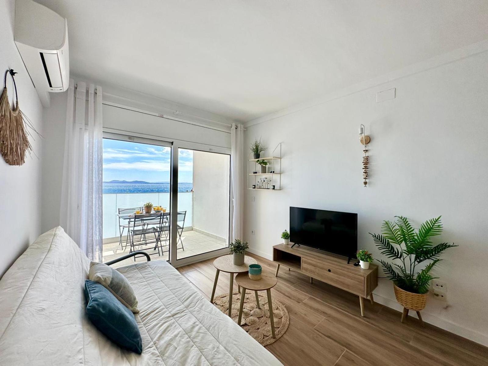 Meda Chica Apartment Roses Bagian luar foto